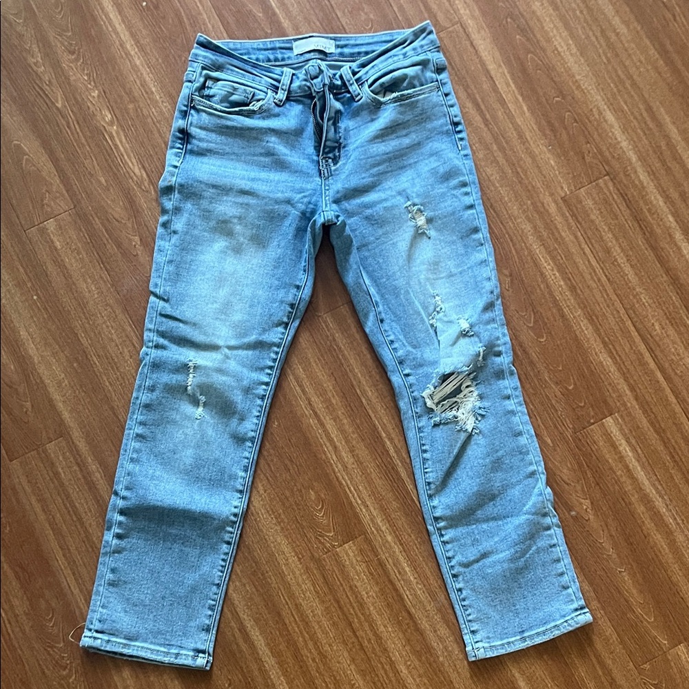 Trendy Distressed Light Blue Women's Jeans